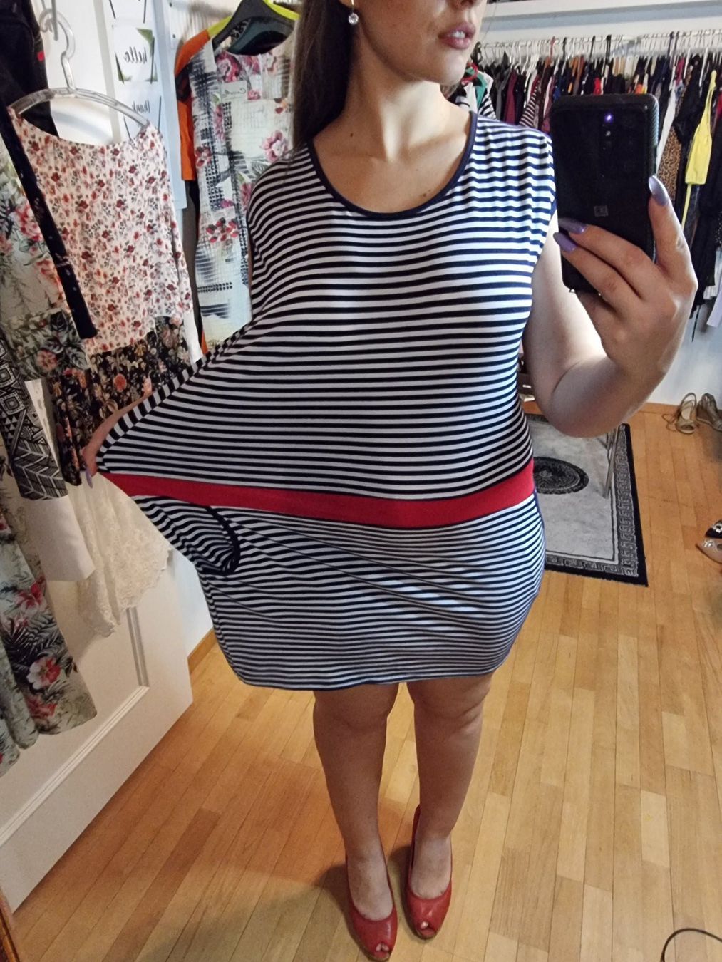 Vestiti: 🌺Kleid Größe 48🌺 – Usato da Wald ZH venduto da CapLux 3