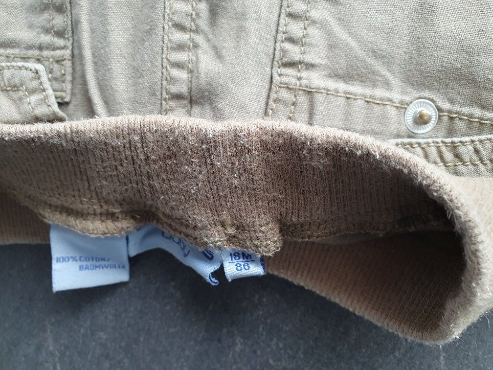 Pantaloni: Hose Gr. 86 grün – Usato da Oberegg venduto da Roberto24 2