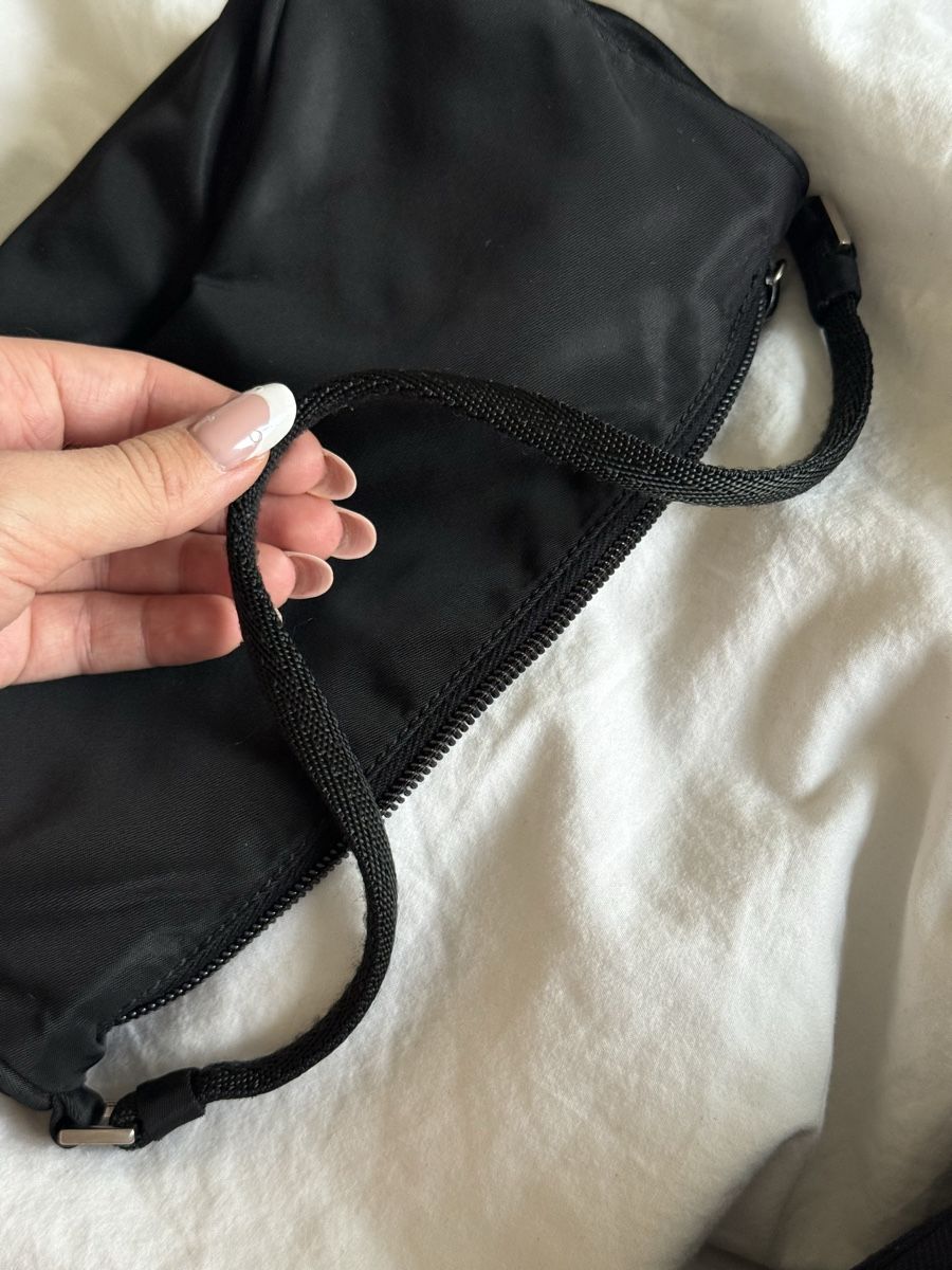 Prada Sacs: Mini Prada bag nylon – D'occasion à Zürich par tae_6828 4