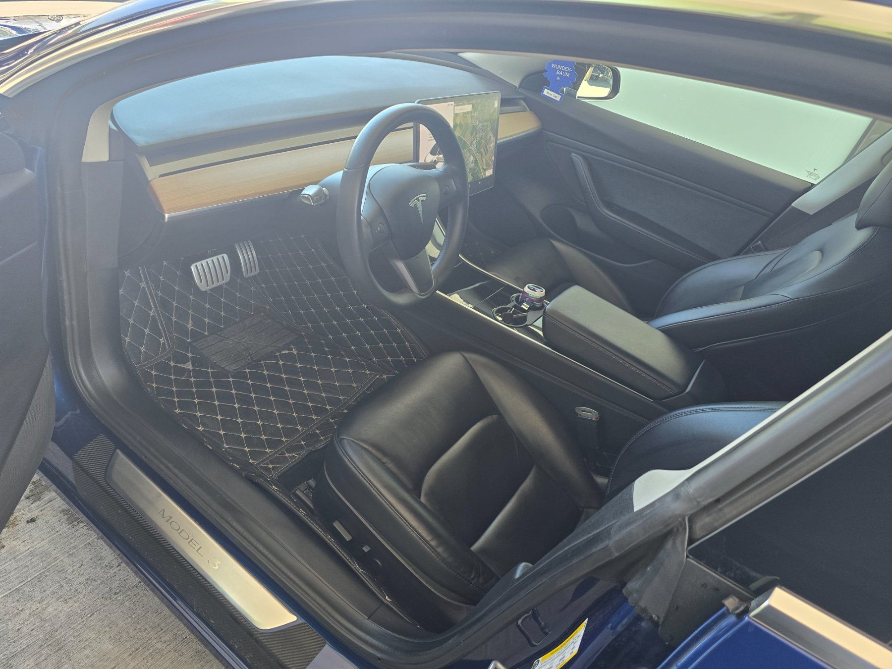 Tesla Automobili: Tesla Model 3 Dual Motor Performance frisch ab Mfk – Usato da Schöftland venduto da dav_99pv 2