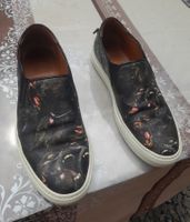 Givenchy Paris Slip-On