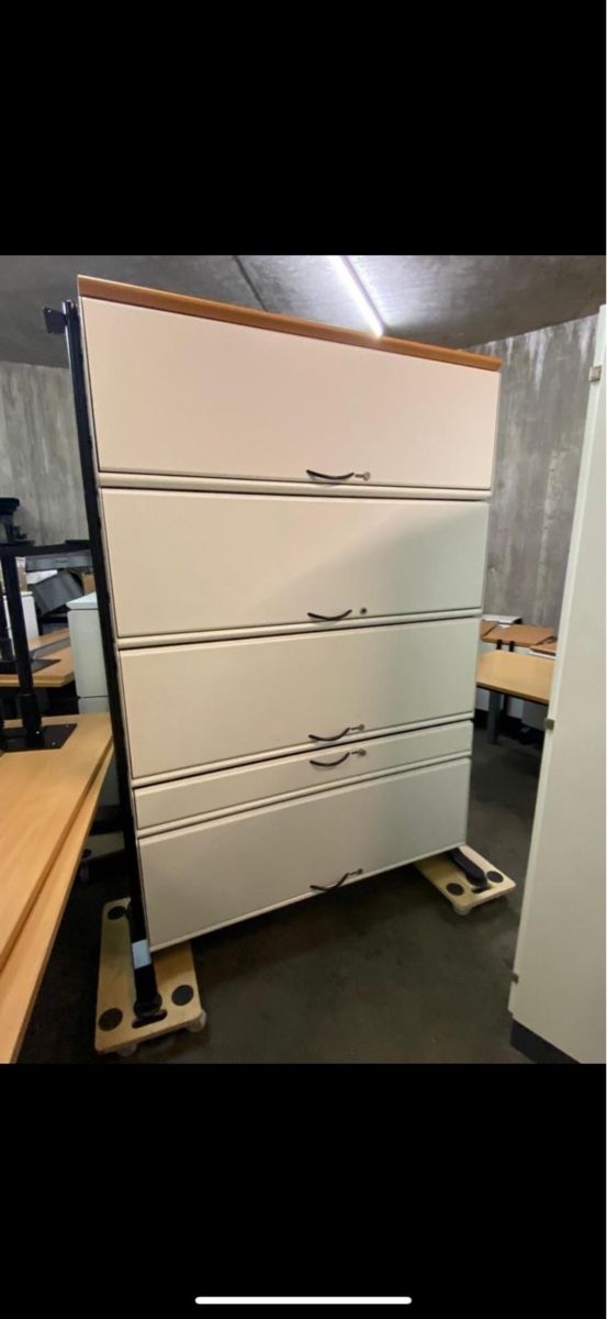 Scaffali: Bigla Aktenschrank – Usato da Pratteln venduto da dml_9xvr
