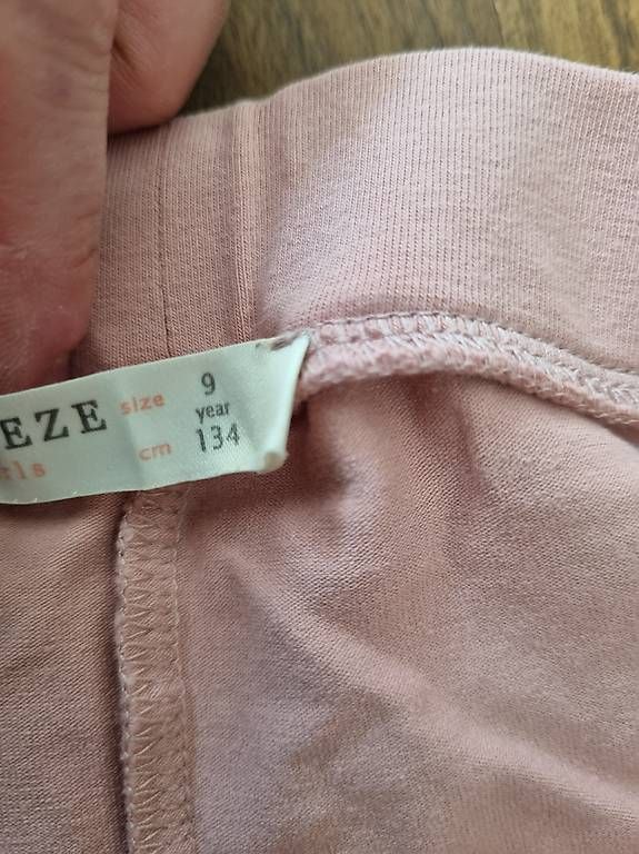 Lotti & Set di vestiti: Set T-Shirt/Shorts Grösse 134 – Usato da Zürich venduto da ani_qj8q 2