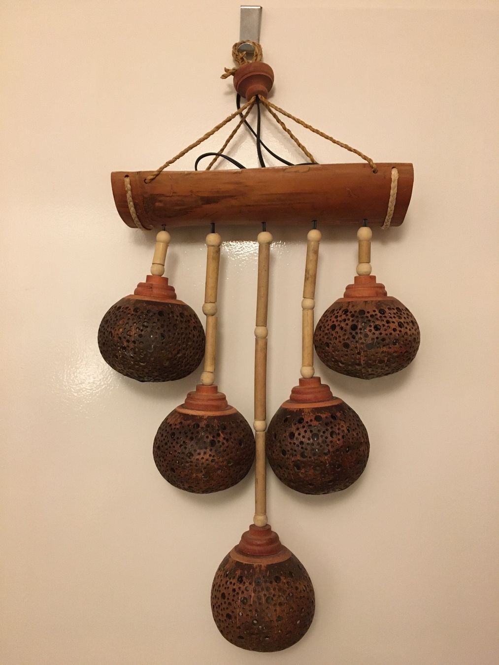 Lampade: Wunderschöne Lampe aus Thailand – Usato da Rothenburg venduto da RaSab