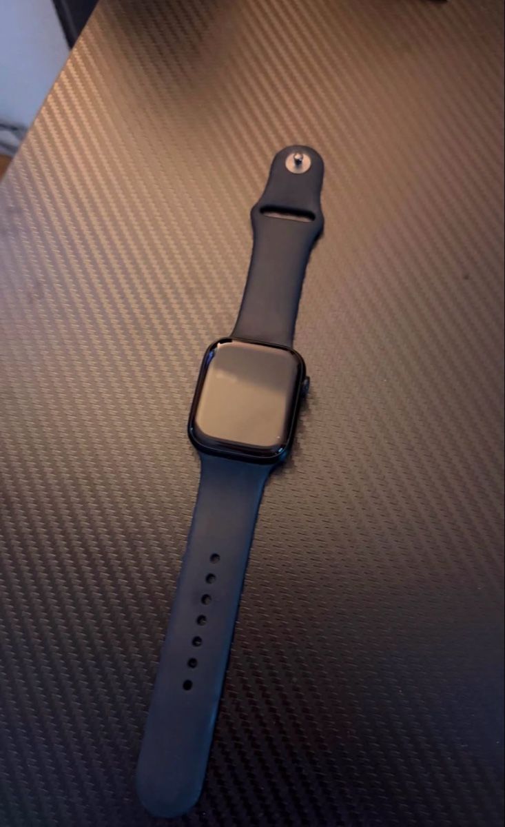Apple Smartwatch: APPLE WATCH SERIES 9 – Neu (gemäss Beschreibung) aus Cormondrèche von fer_kj9s
