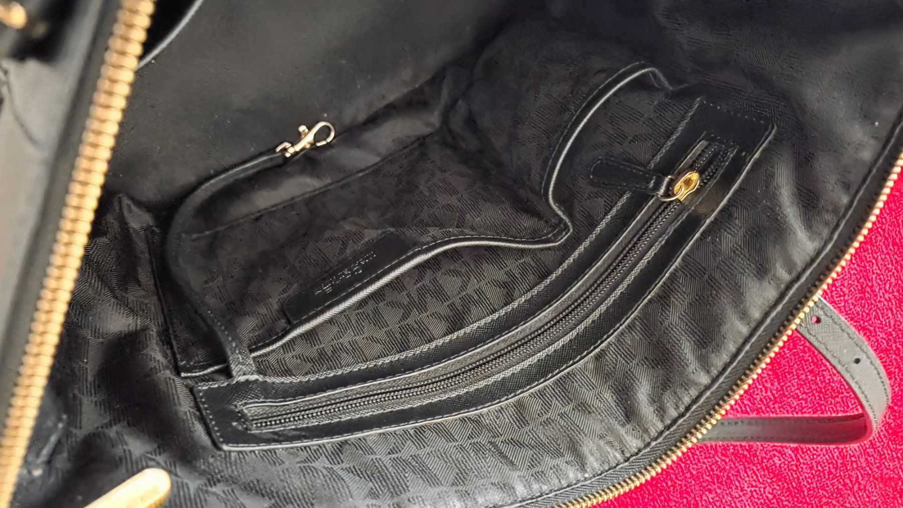 Michael Kors Borse da donna: Original Michael Kors Tasche/Shopper, Schwarz – Usato da Wädenswil venduto da Vegas65 3