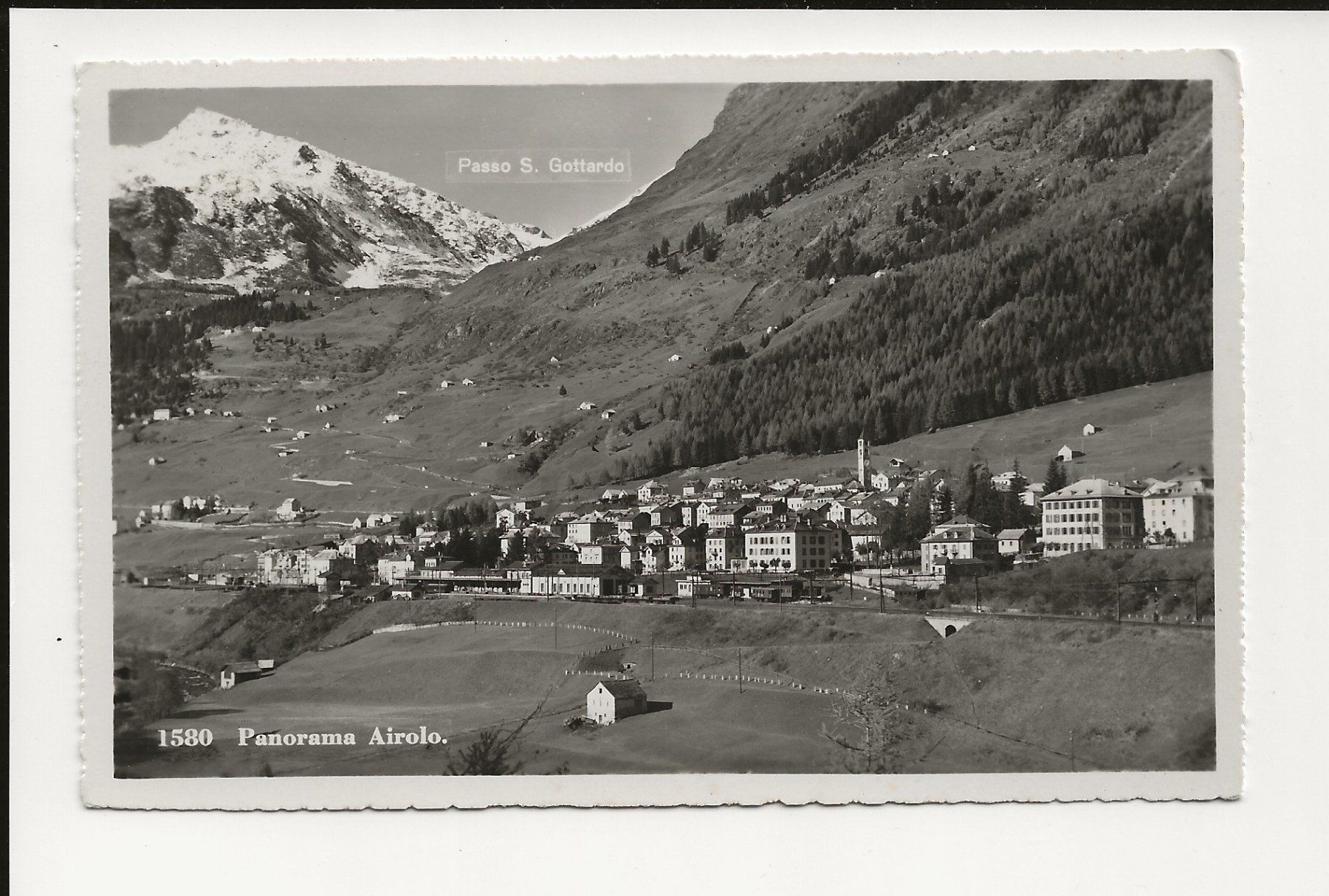 Cartoline postali: AK 1950 Panorama Airolo mit Gotthardpass – Usato da Greifensee venduto da 315WDO