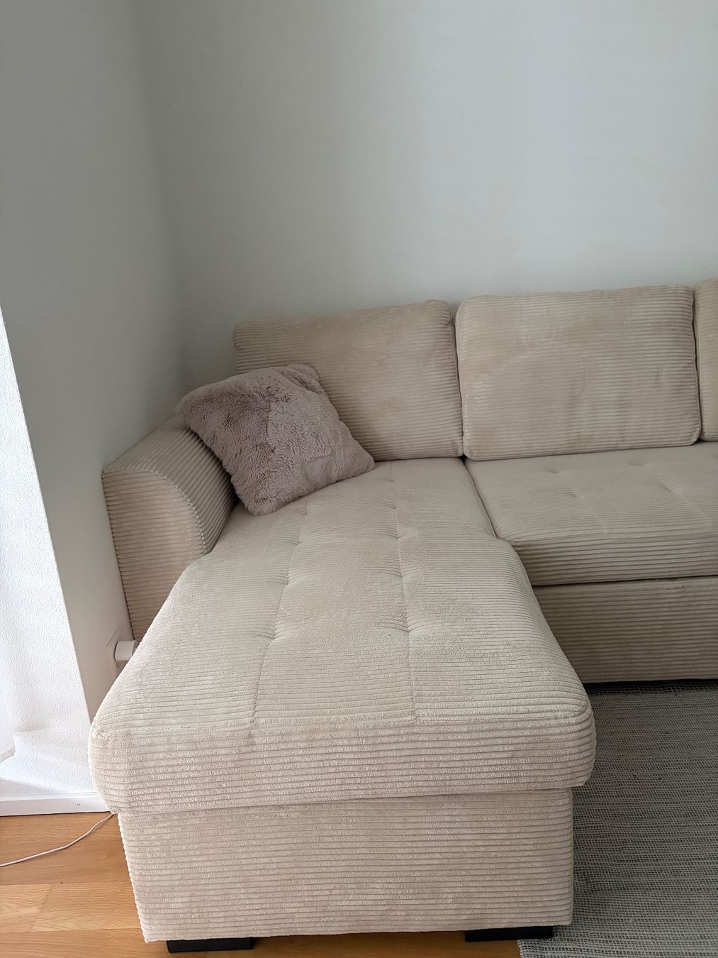Sofas: Ecksofa Bettfunktion Beige Cord – D'occasion à Rickenbach b. Wil par ale_65jq 2