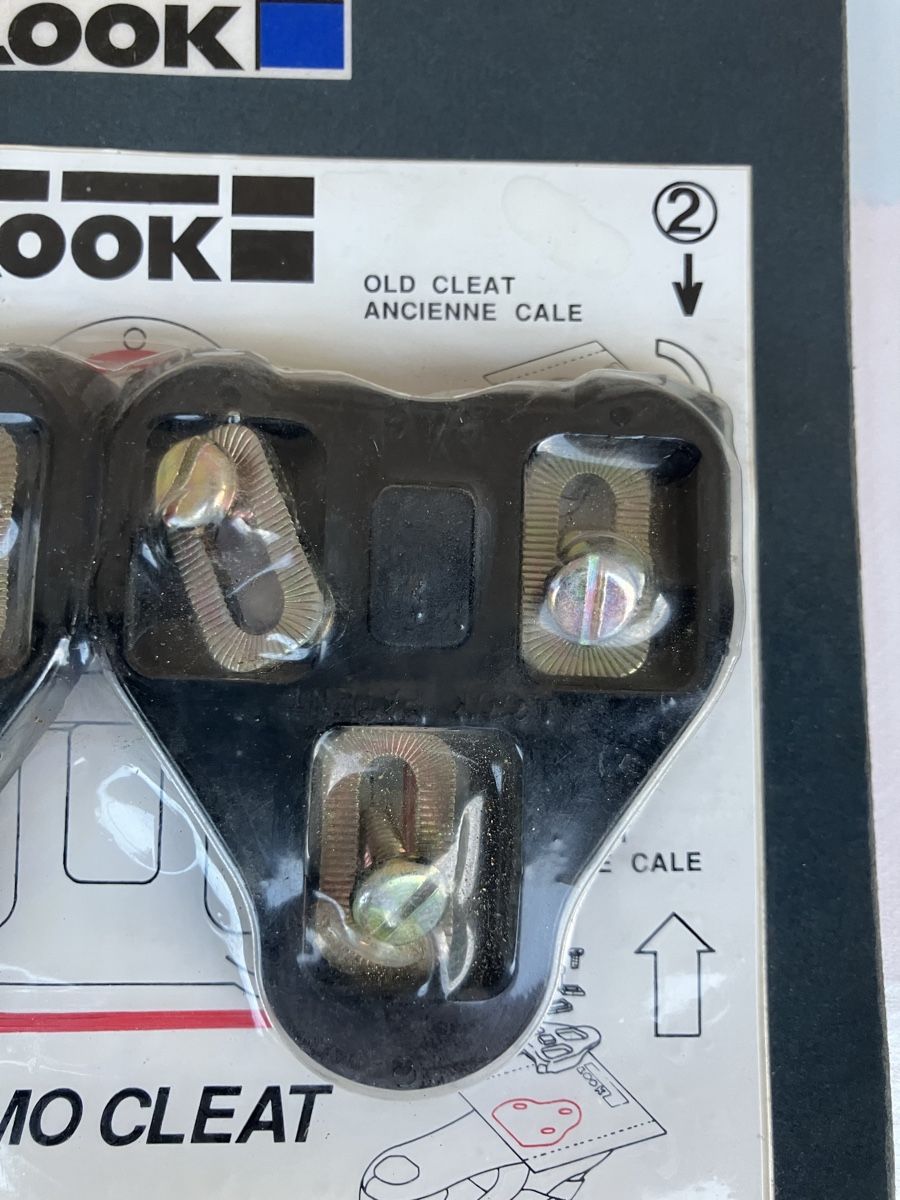 Look Pièces détachées: NOS Look Delta Cleats / Schuhplatten – D'occasion à Trimbach par cendira 3
