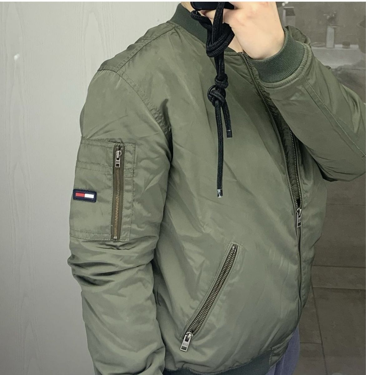 Tommy Hilfiger Giacche: Bomberjacke Tommy hilfiger – Usato da Männedorf venduto da giu_wm6d 1