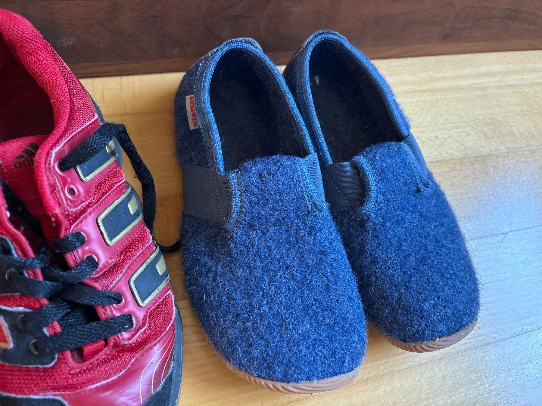 Schuhe für Jungen: Schuhpaket gr 31-35 – Gebraucht aus Effretikon von MarthaK. 3
