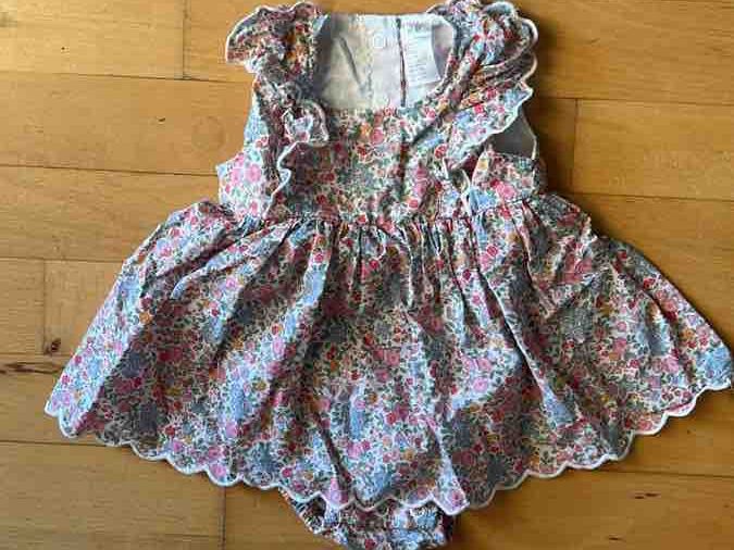 H&M Kleider & Röcke: Kinderkleid geblümt Grösse 56 neu – Neu (gemäss Beschreibung) aus Zürich von Jakomo007