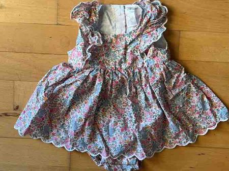 Kinderkleid geblümt Grösse 56 H&M neu