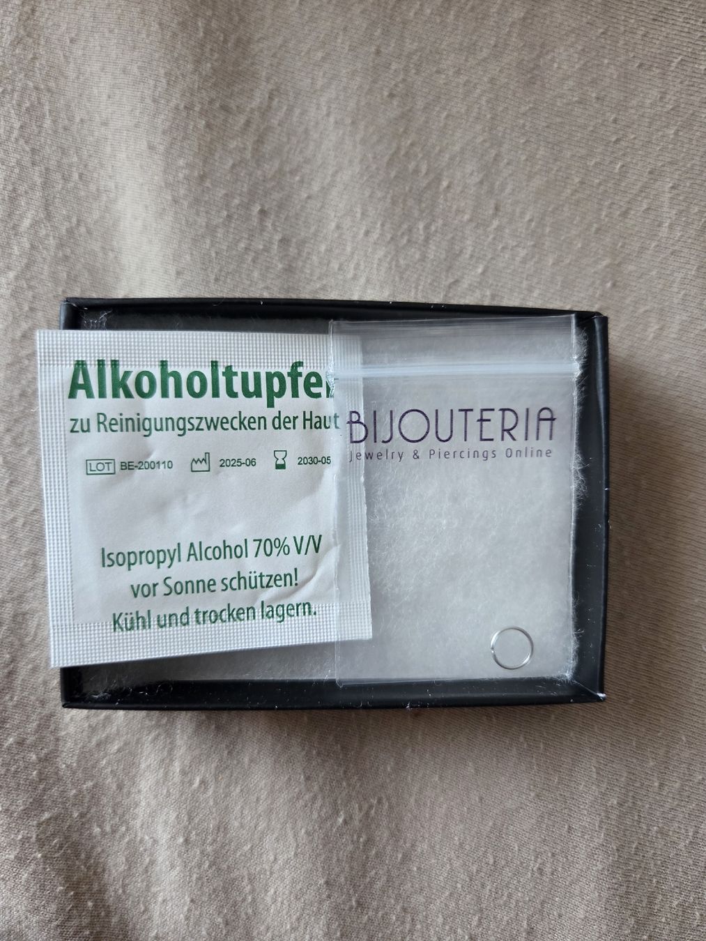 Piercingschmuck: Nasenpiercing Silber – Neu und originalverpackt aus Lenzburg von schimmerli