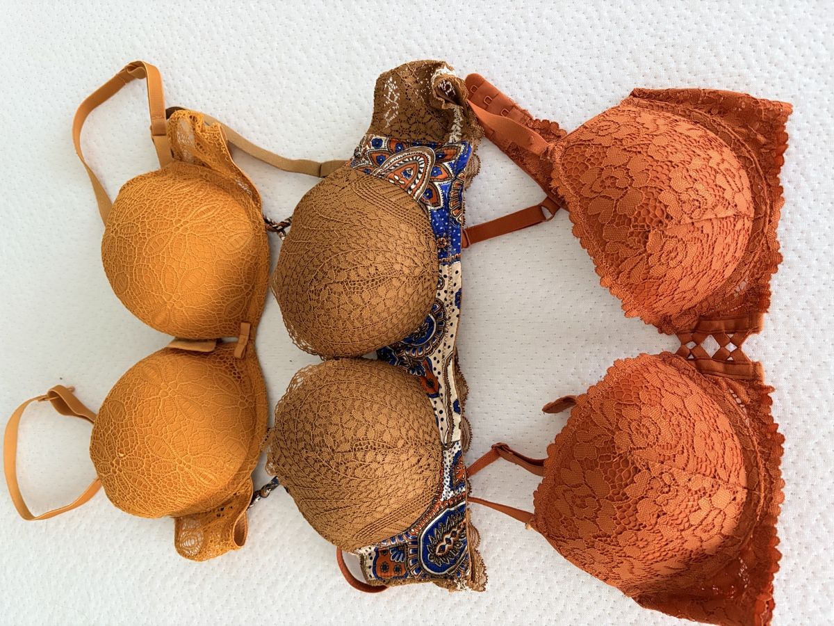Sonstige Unterwäsche: Lot de soutien-gorge 90A – Gebraucht aus Champlan von Ger77 3