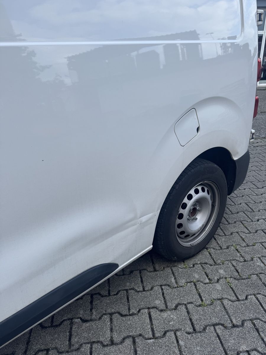 Citroën Veicoli commerciali: Citroen Jumpy 2.0HDI Lieferwagen – Usato da Pratteln venduto da d.maric 3