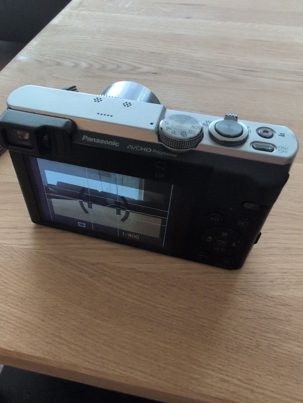 Panasonic Fotocamera: Panasonic Lumix DMC-TZ71 Kamera – Usato da Strengelbach venduto da joa_svv2 5