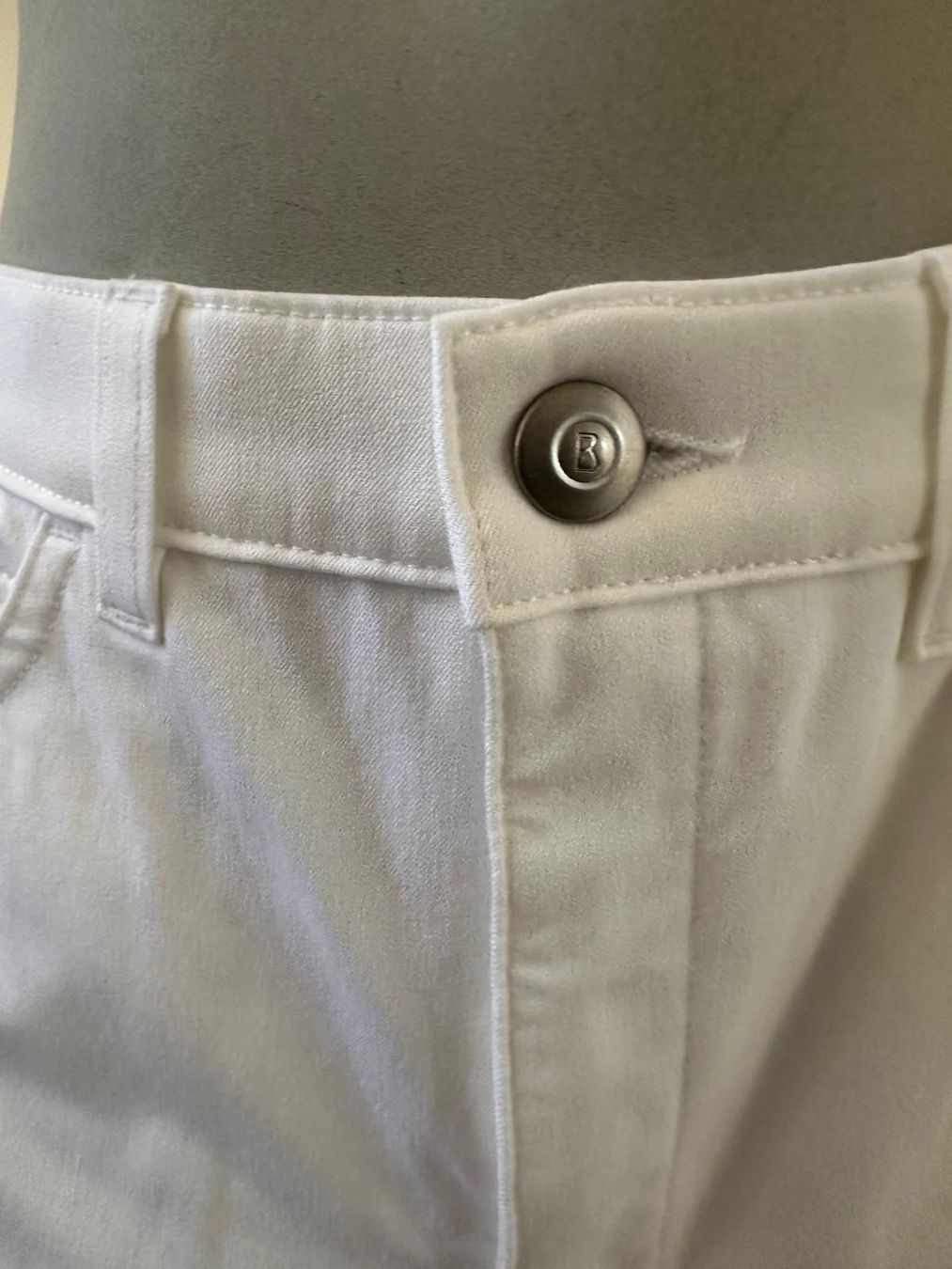 Bogner Pantaloni: Schöne Bermuda-Shorts von BOGNER – Usato da Neuhausen venduto da Lechasseur 6