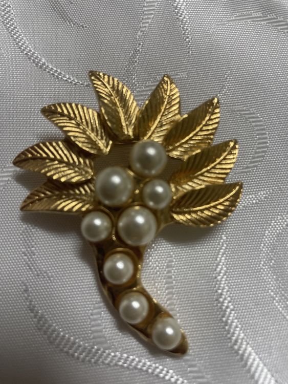Bijoux Fantaisie Vintage - Bracelet En Nacre Gravé (Cassé
