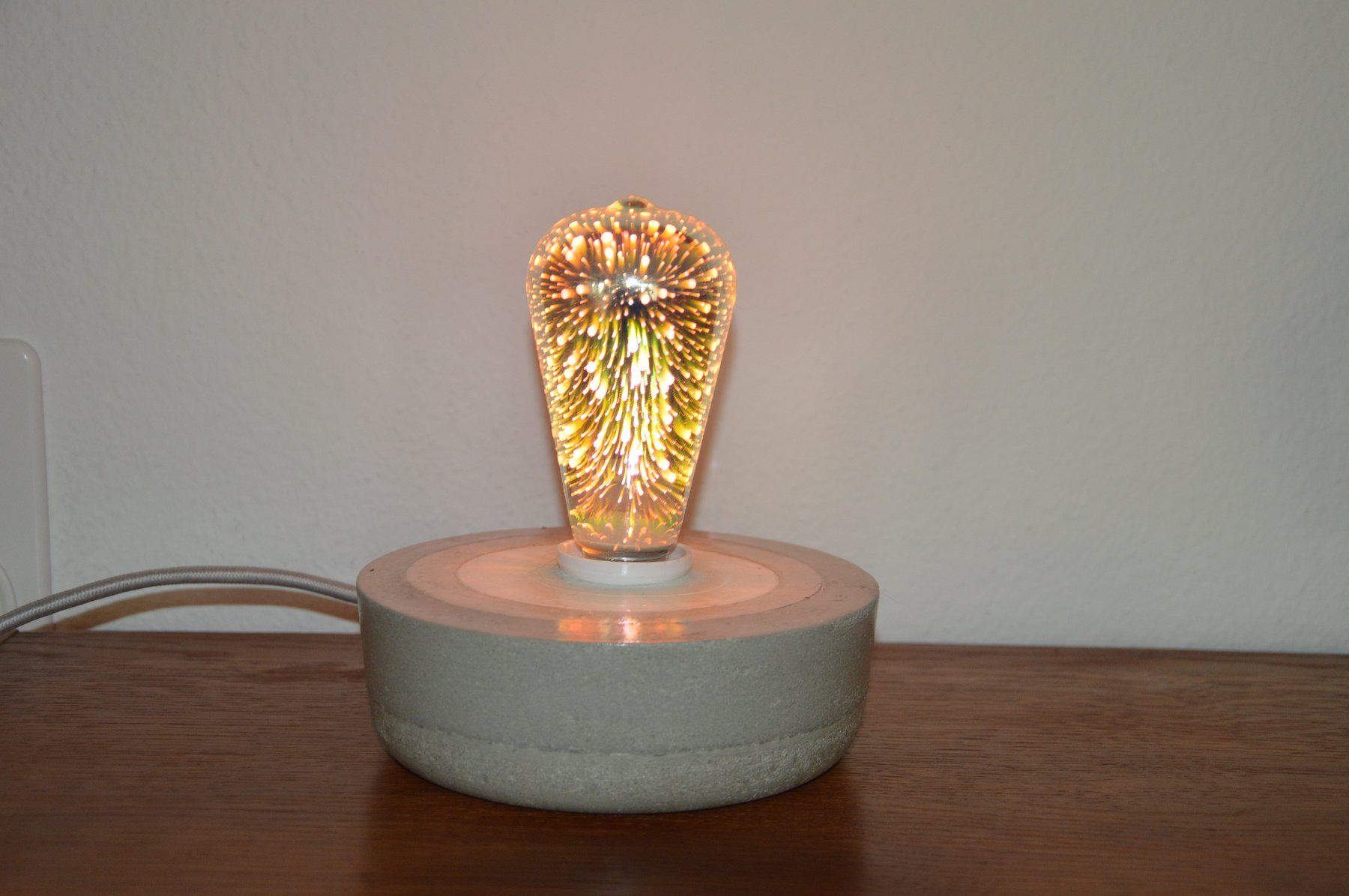 Lampade: Betonlampe (Art.9) – Usato da Zürich venduto da flogax193 3