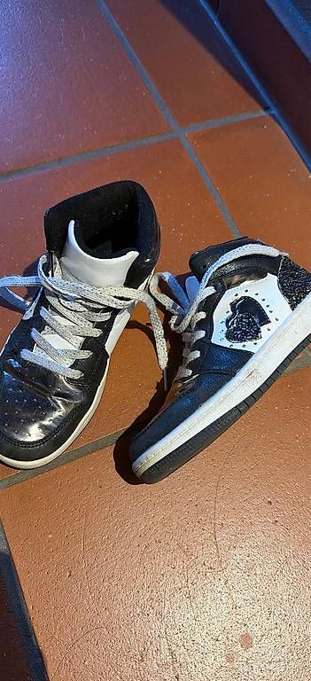 Scarpe da uomo: Scarpe ginnastica  – Usato da Agno venduto da chg_82vs 1