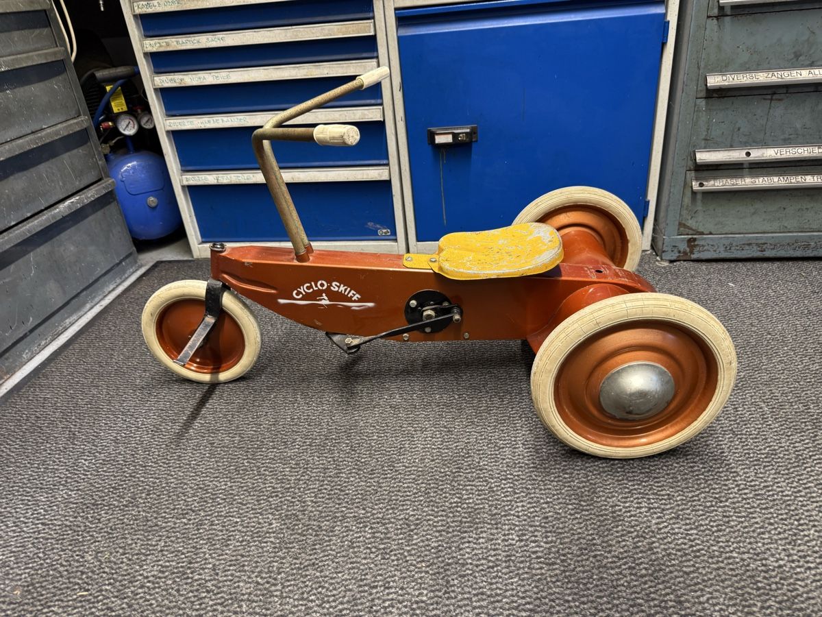 Fahrzeuge für Kinder: Holländer  Kinder Velöli Antik Cyclo skiff – Gebraucht aus Widnau von RetoW01