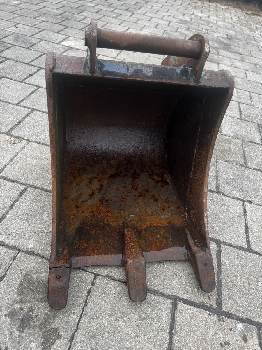 Escavatori: Tieflöffel für Bagger – Usato da Bannwil venduto da HubacherGmbH