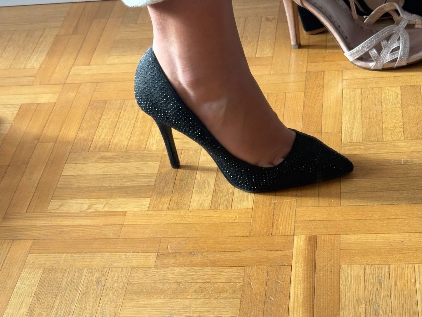 Scarpe da donna: Escarpins noirs strass – Usato da Montreux venduto da iza_peche8 1