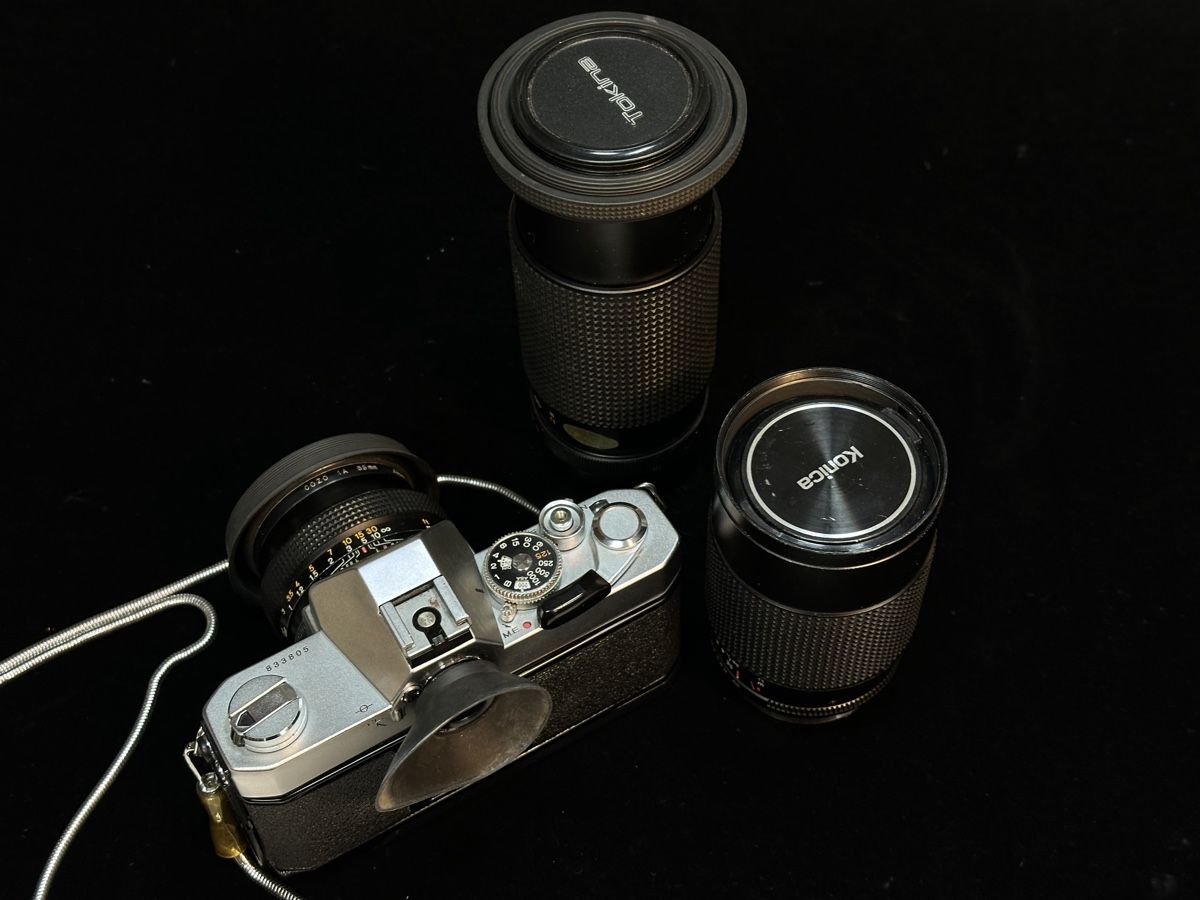 Konica Fotocamera: Konica Autoreflex T3 mit Konica Hexanon AR 50mm F/1.4 – Usato da Wädenswil venduto da HobbyZimmer 8