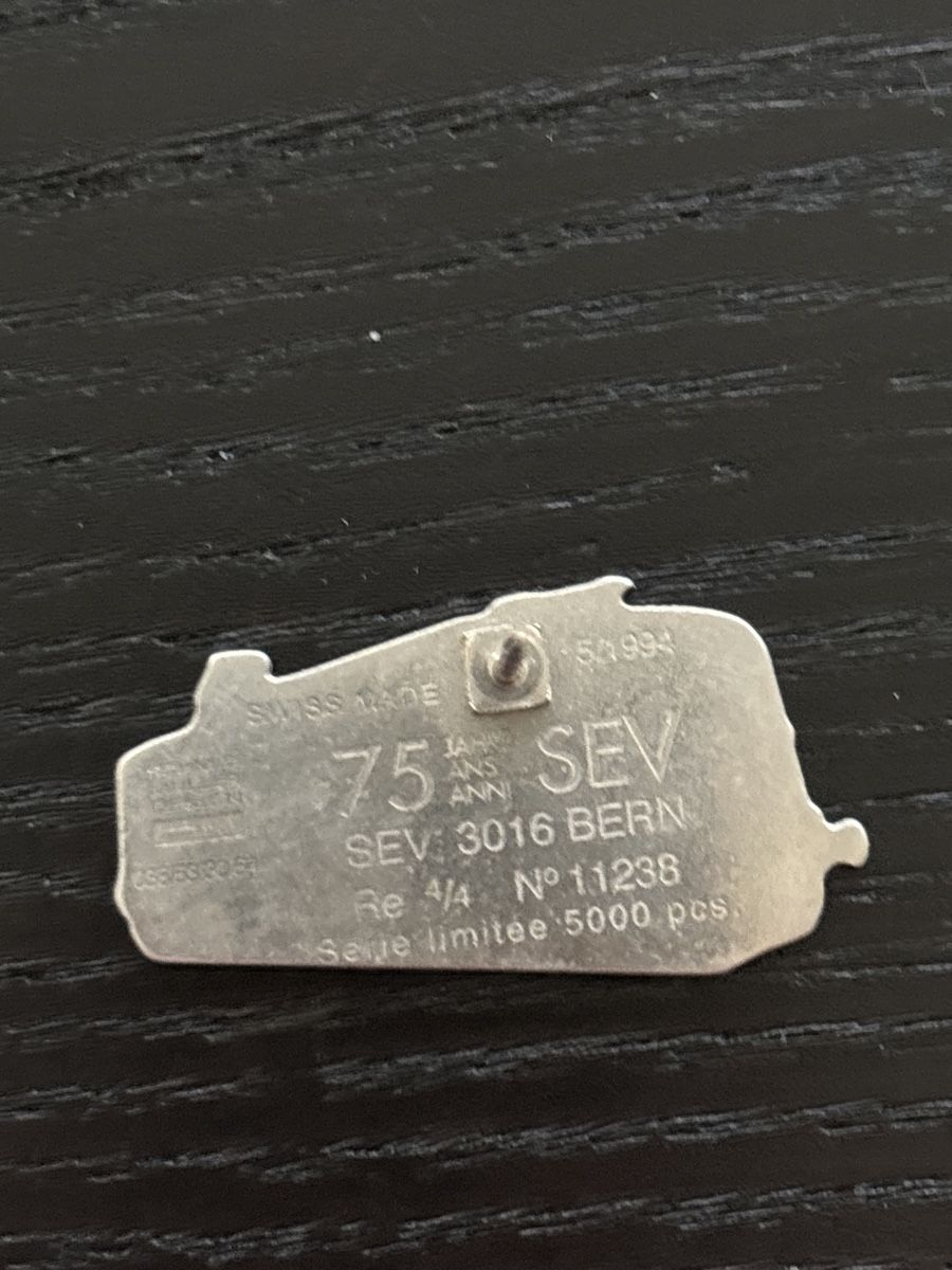 SBB/CFF/FFS Placchette & Badge: Re 4/4 Schmid Müller 5000 Stück – Usato da Uetendorf venduto da hoisle 1