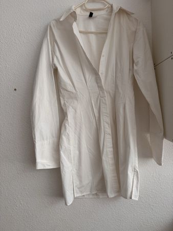 robe-chemise Blanche H&M taille 36