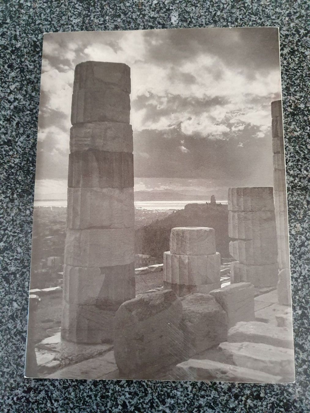 Bücher: AKROPOLIS und Museum, vintage, 1976 – Gebraucht aus Zofingen von Wimbledon90 1