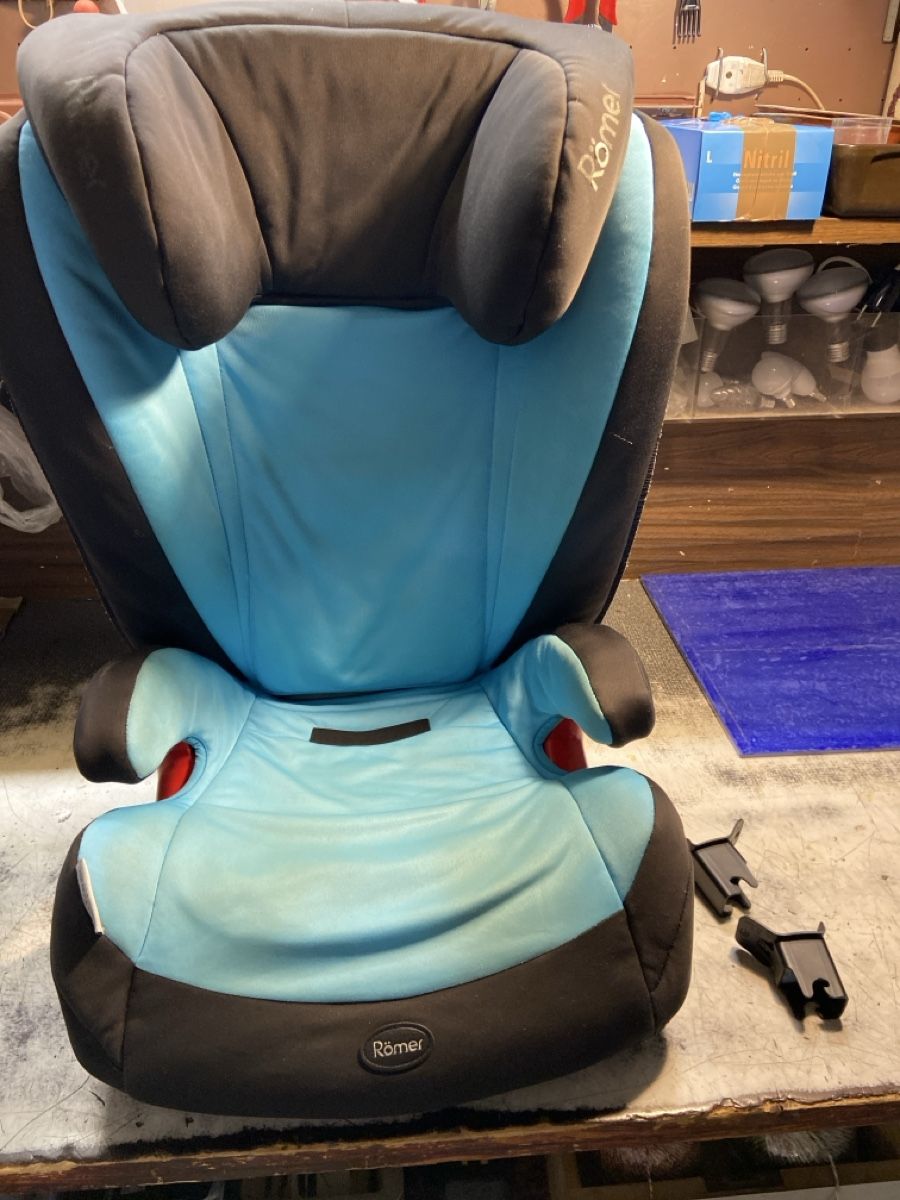 Britax Römer Auto-Kindersitze: Römer Kidfix – Gebraucht aus Galgenen von Hawaii021