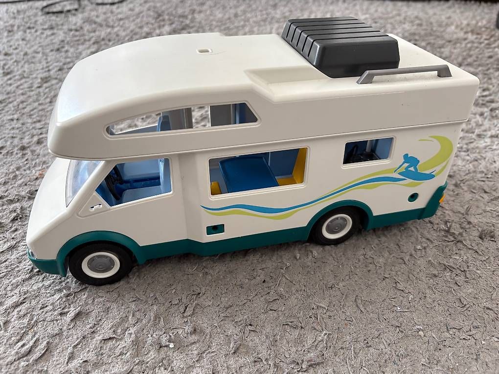 Playmobil Spielzeuge: Playmobil Wohnmobil – Gebraucht aus allschwil von sophie141208