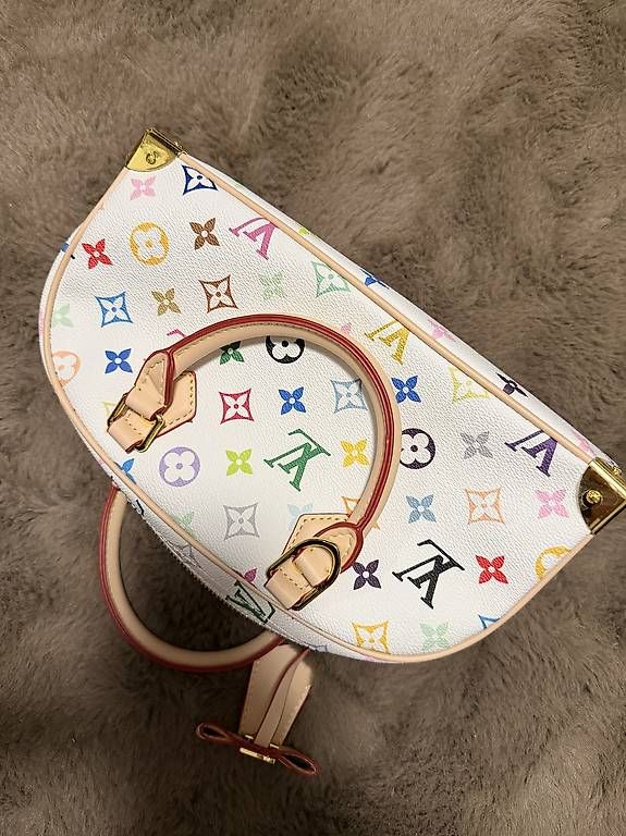 Borse da donna: Tasche (RESERVIERT!) – Usato da Bülach venduto da ade_h776 1