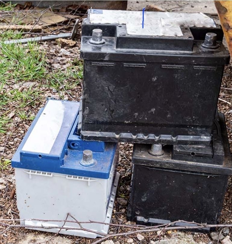 Batterien: Alt Batterien – Gebraucht aus St. Antoni von Menzce