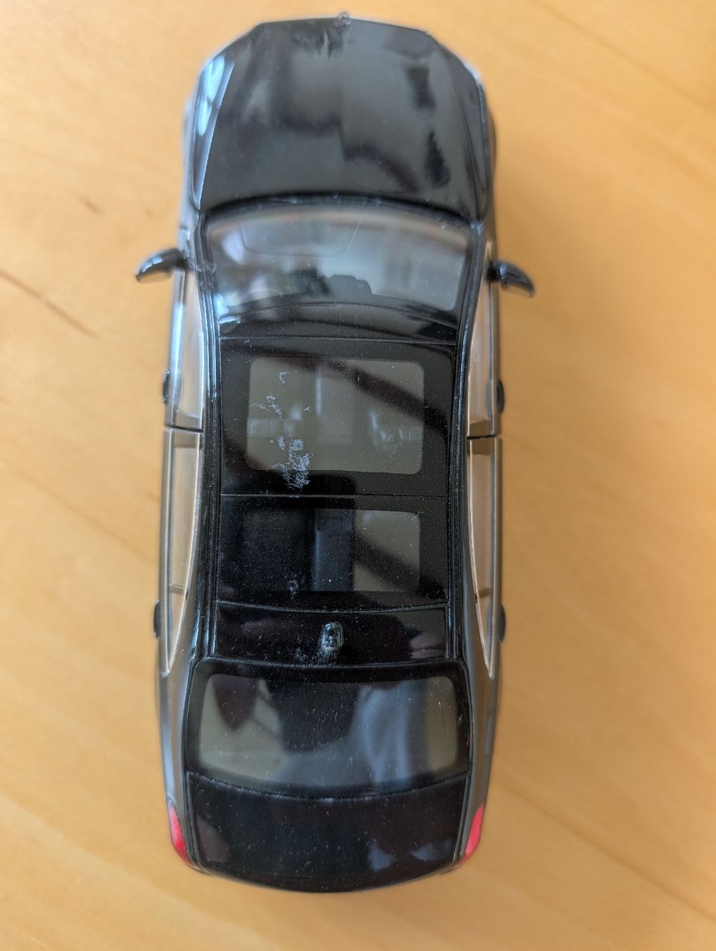 Welly Modellini d'auto: Welly 1:24 W222 S-Klasse – Usato da Sulzbach venduto da MercedesV8 4