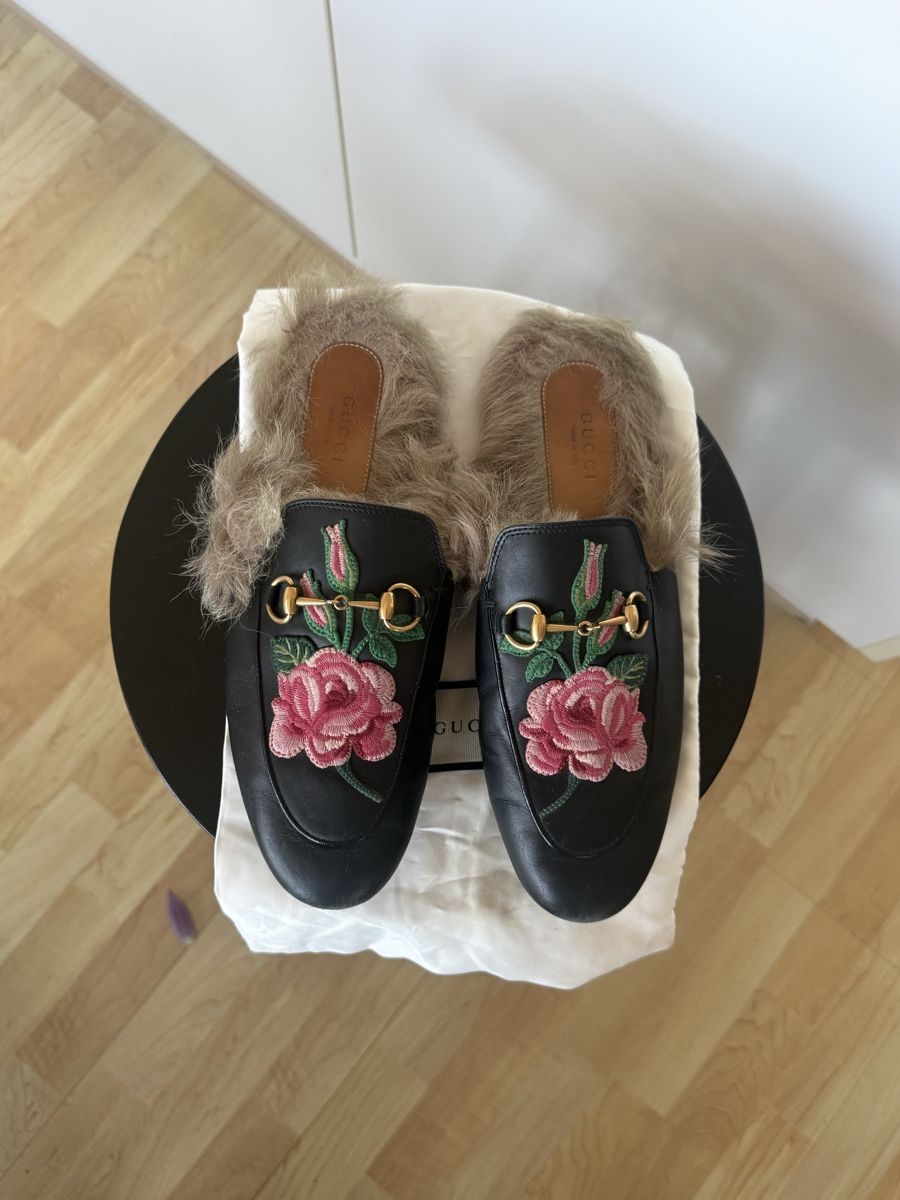 Scarpe da donna: Gucci princetown slippers – Usato da Bern venduto da sab_j69p 1
