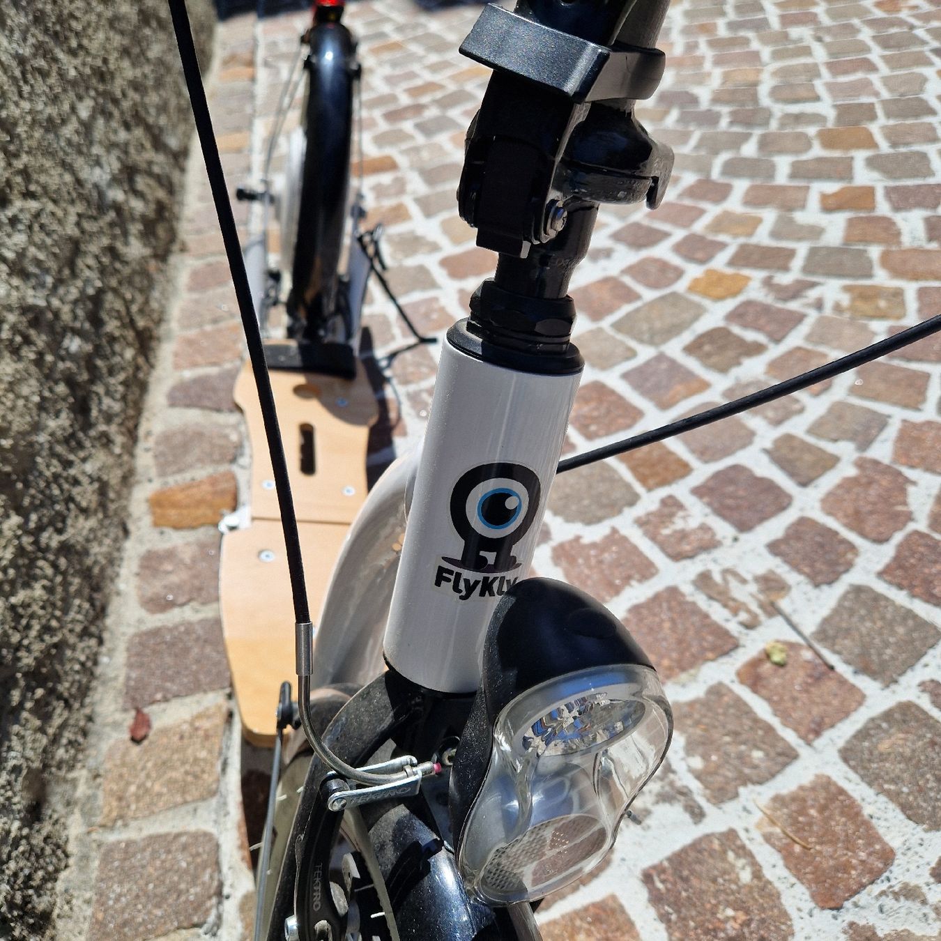 Biciclette: Trottinette électrique FlyKly – Usato da La Tour-de-Peilz venduto da har_jq6d 2
