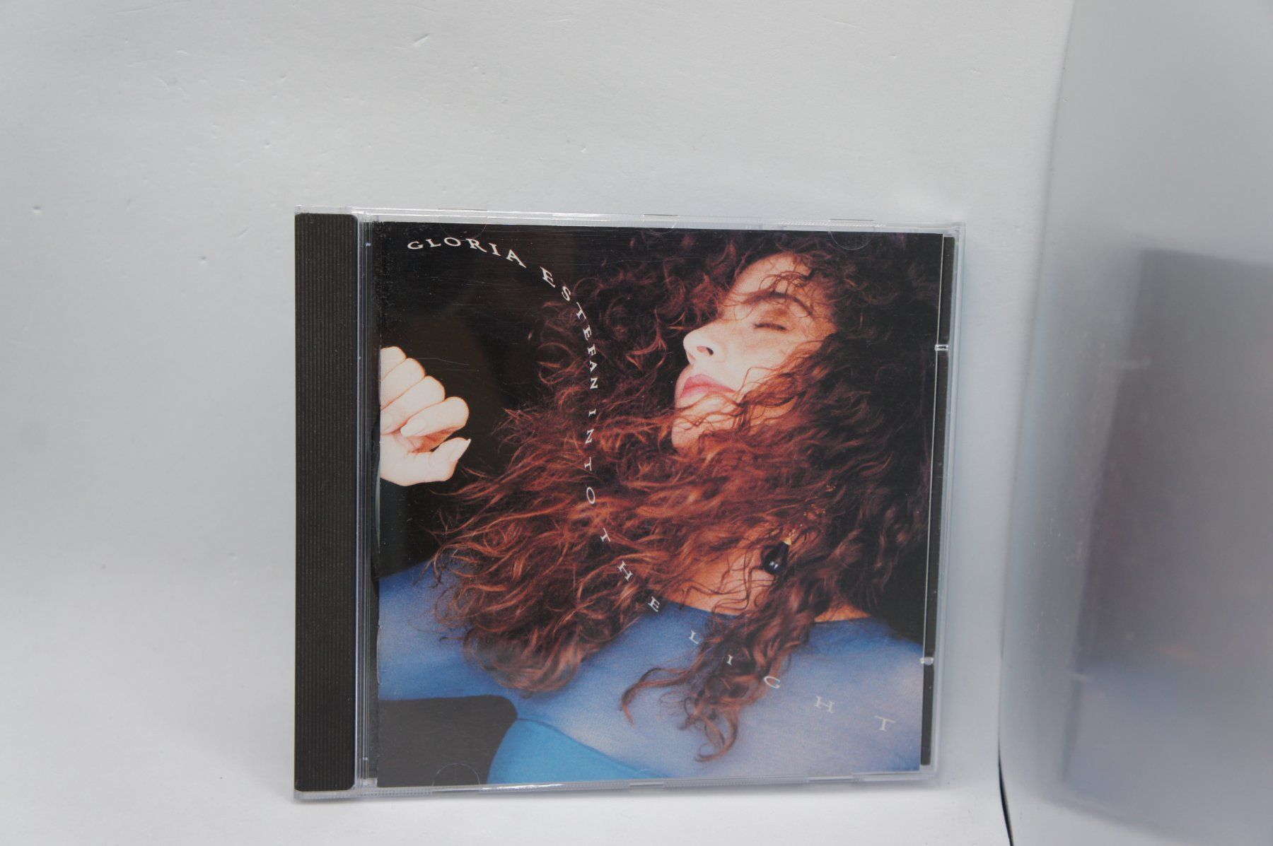 CD: 2 CD Gloria Estefan: Into The Light + Destiny – Usato da Ernetschwil venduto da luisvonerni 1