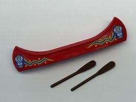 1 Stück /Rotes Spielzeug Kanu mit Paddel .