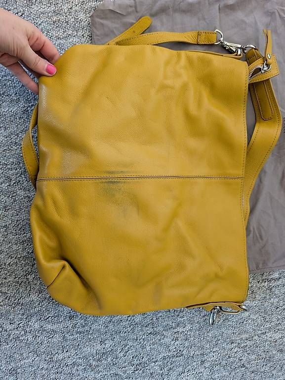 Liebeskind Borse: Ledertasche Liebeskind Berlin Senfgelb – Usato da Konolfingen venduto da Honey870 4