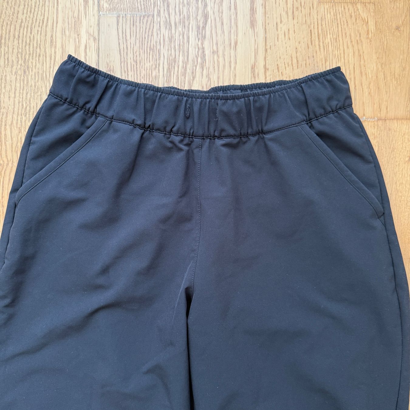 Adidas Hosen: Adidas Jogginghose – Gebraucht aus Uster von basquiat_ch 1