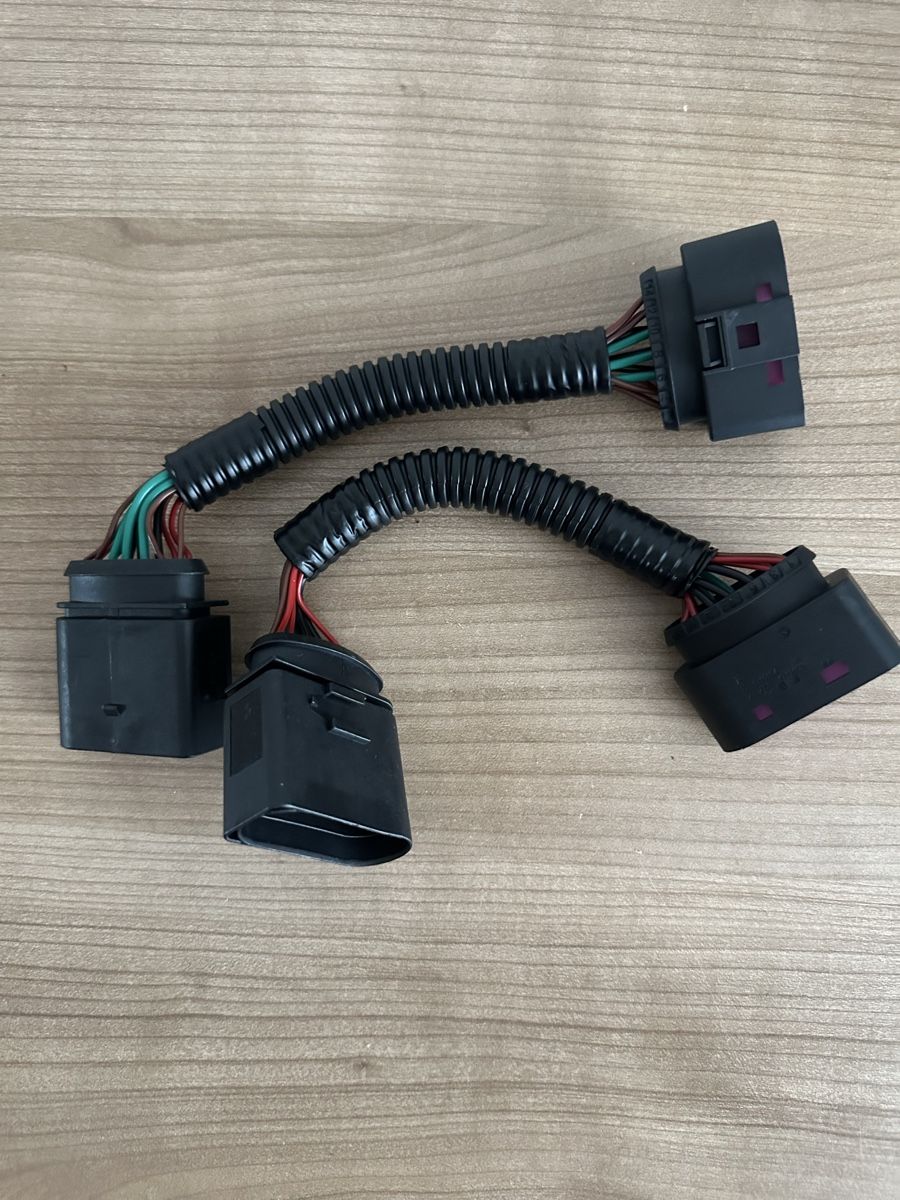 VW Scheinwerfer: 2 Stück 14-poliger Xenon-Scheinwerfer – Neu und originalverpackt aus Lengnau AG von Golf_2