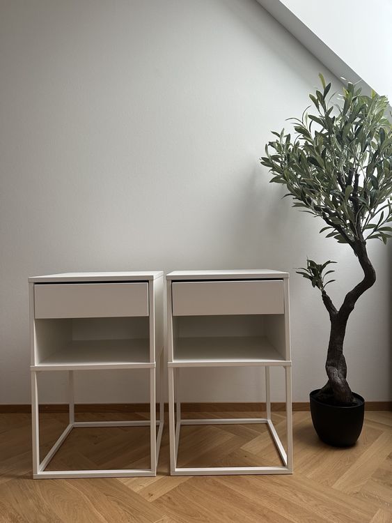 IKEA VIKHAMMER Nachttisch – Schwarz, Mit Schublade & Soft-Close, Aus Faserplatte