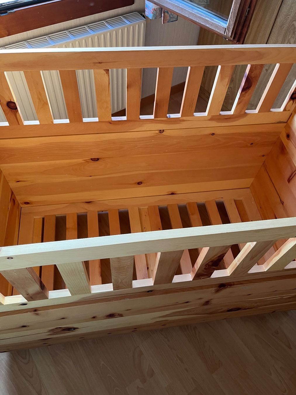 Letti: Arvenbabybett Beistellbett – Usato da Sattel venduto da Faca