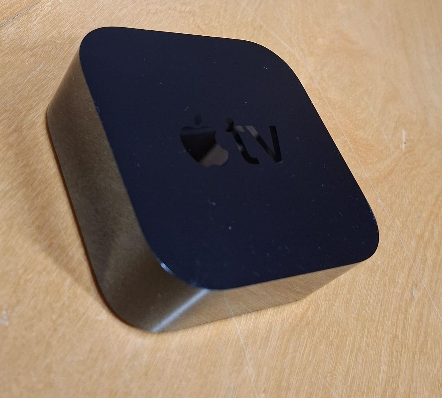Apple Audio- & Mediensysteme: Apple TV FULLHD 4. Generation – Gebraucht aus Vaduz von vestra 2