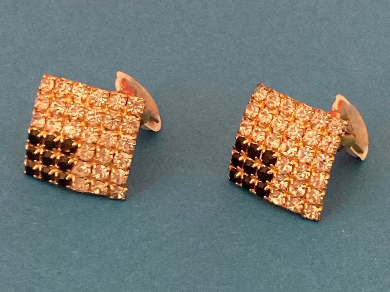 Ohrringe & -stecker: Quadratische Ohrringe Schwarz und weiß – Gebraucht aus Laufen von Trendmarket 6