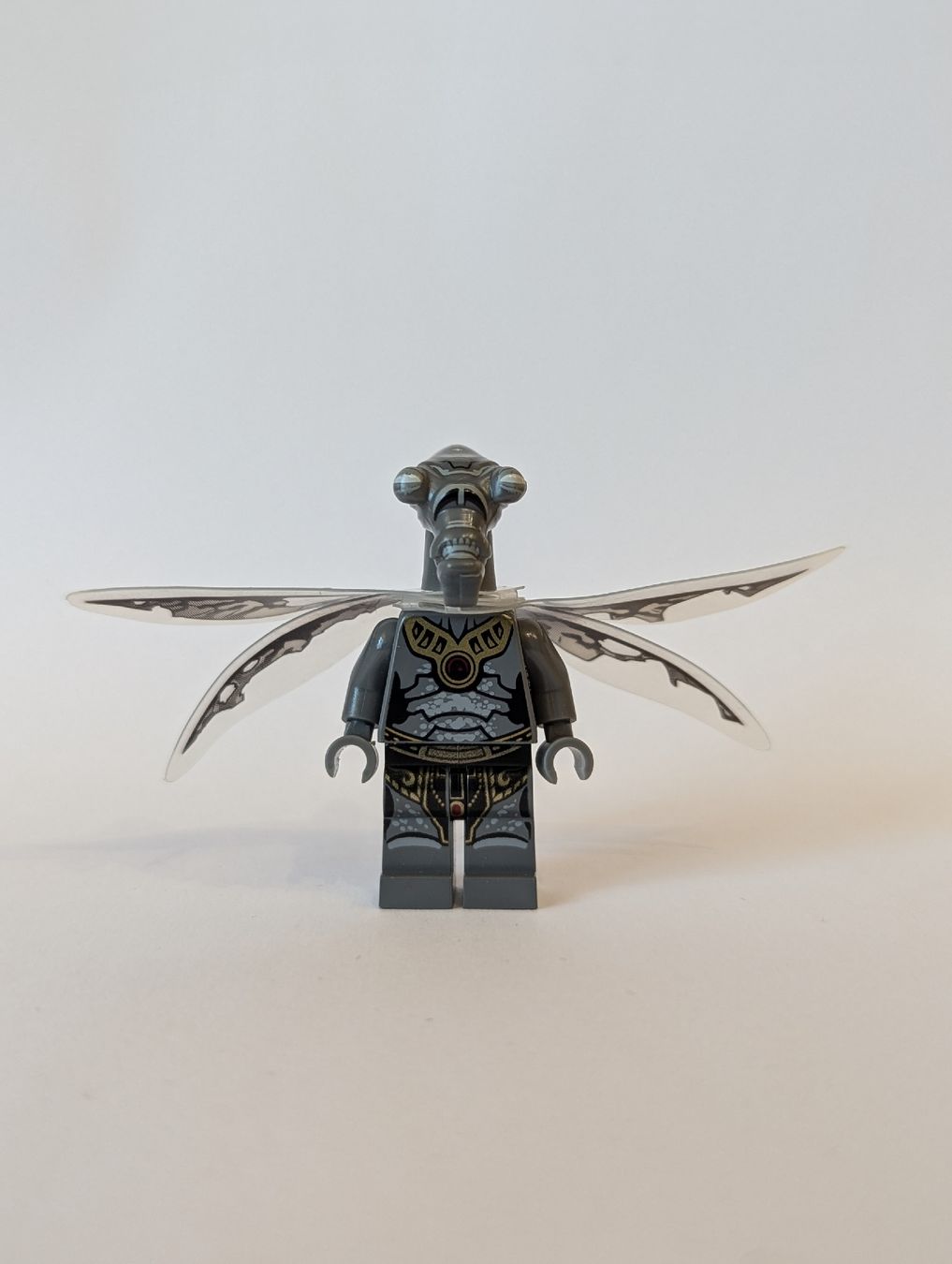 Lego Statuette: LEGO Geonosian Zombie Minifigur – Usato da Trimbach venduto da BrickBase