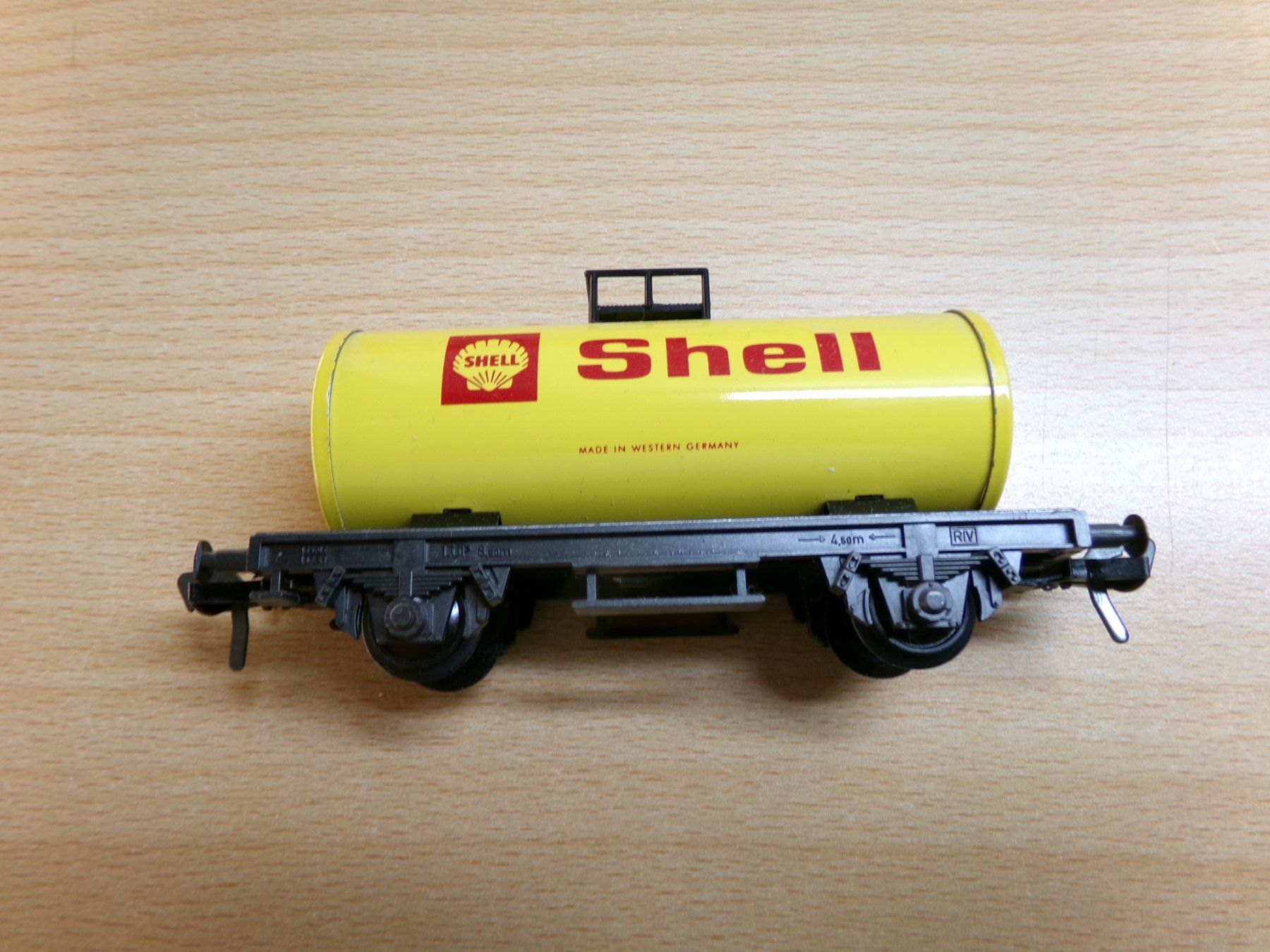 Fleischmann Modellini di ferrovie: Fleischmann 5031 Anhänger gelb Shell – Usato da Hombrechtikon venduto da Se9 4